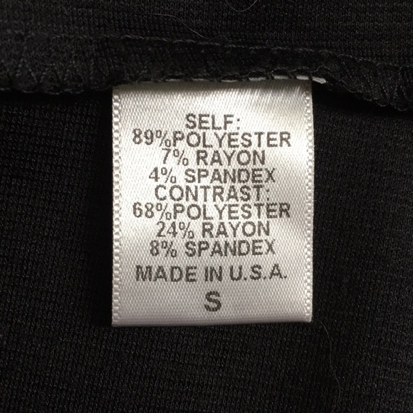 🚫🚫❗️SOLD❗️🚫🚫  Peplum Top - Picture 4 of 5